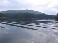 Водата е кристално чиста